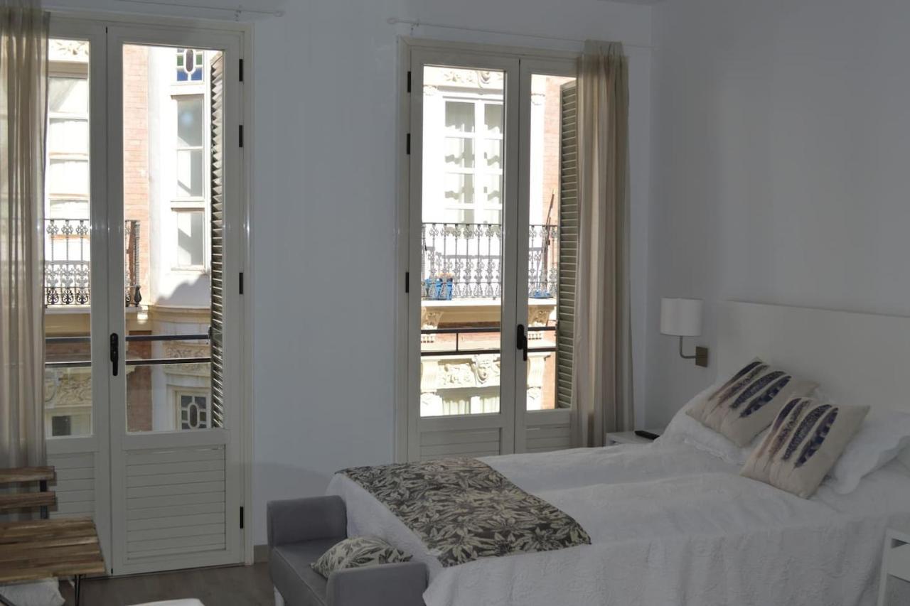 Modern Studio Flat Close To Plaza Merced Μάλαγα Εξωτερικό φωτογραφία